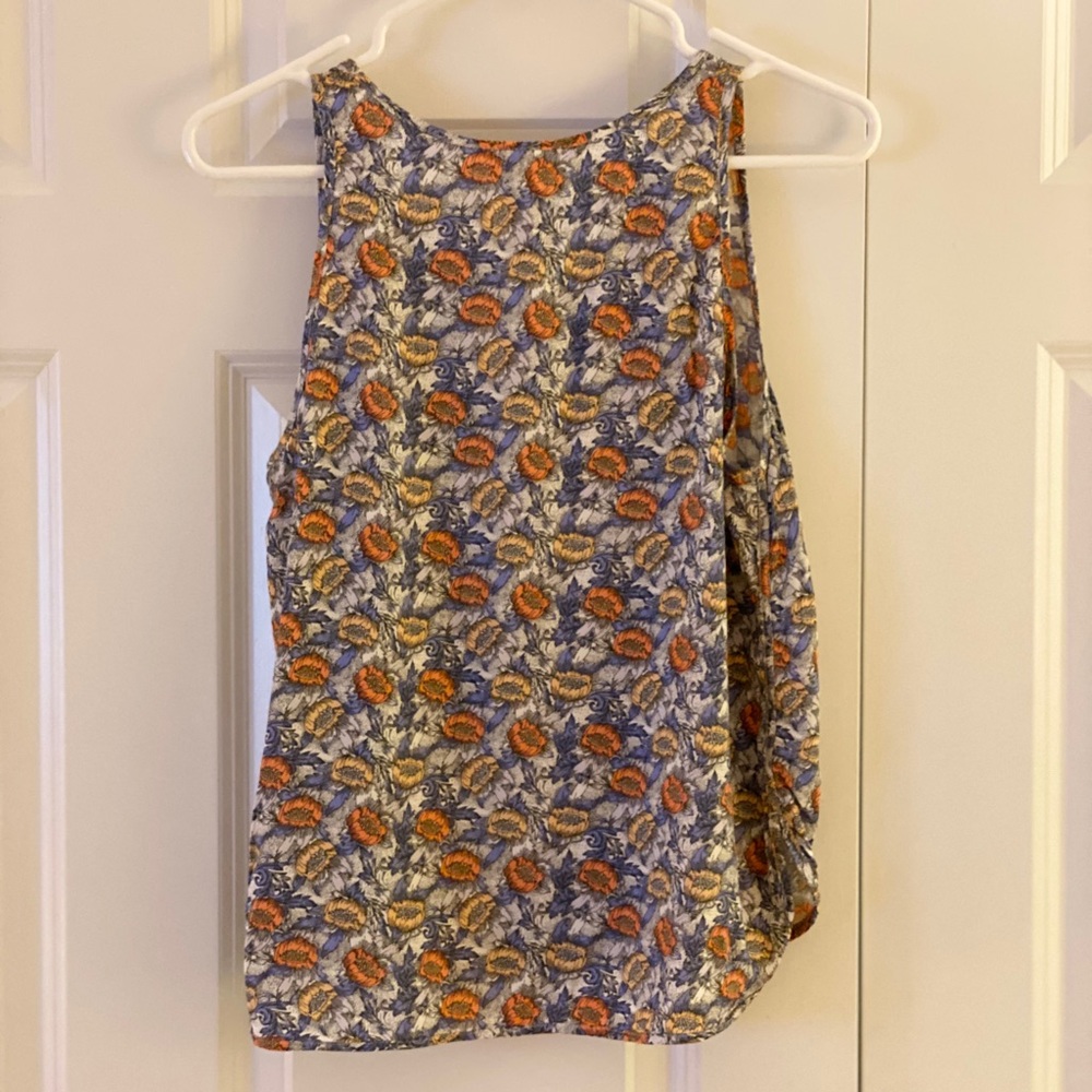Bundle Assorted Tank Tops - Picture 10 of 12